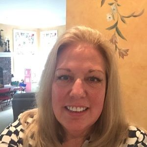 Meet your Posher, Pam